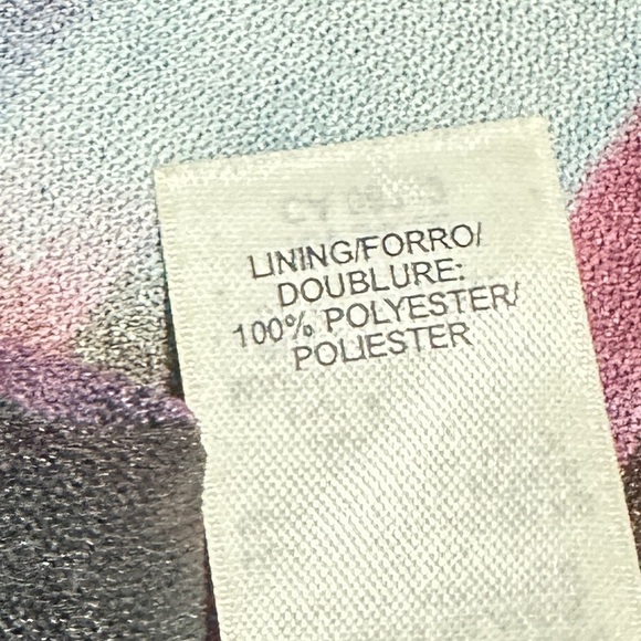 Jones New York Sleeveless Blouse – Purple Ombre Abstract Print – Size M - Picture 8 of 9